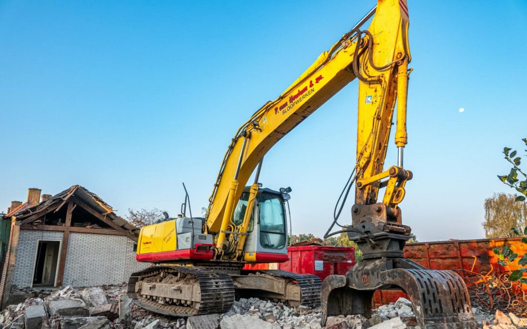 The Ultimate Guide to Residential House Teardowns