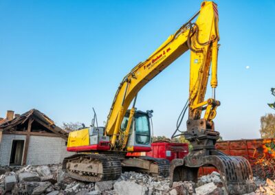 The Ultimate Guide to Residential House Teardowns