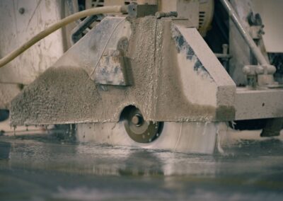Concrete Cutting in Tight Commercial Spaces: Planning Access and Neighbor Disruption